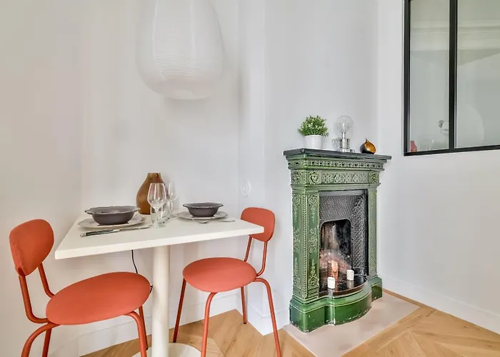 Appartement A Pied : Folies Bergere Et Grands Boulevards *